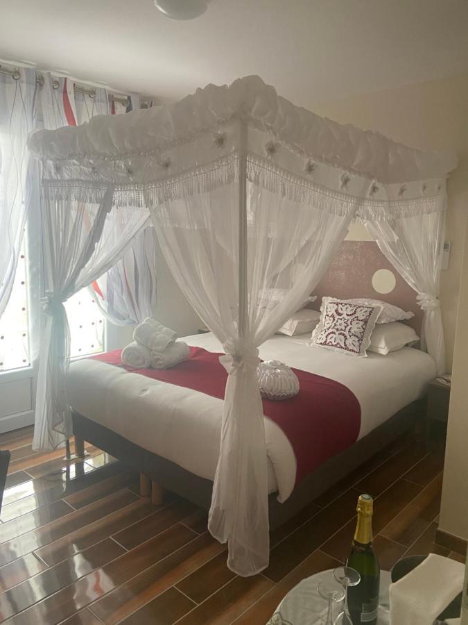 Saint-Barthélemy-de-Vals Esprit Etape Bed & Breakfast エクステリア 写真