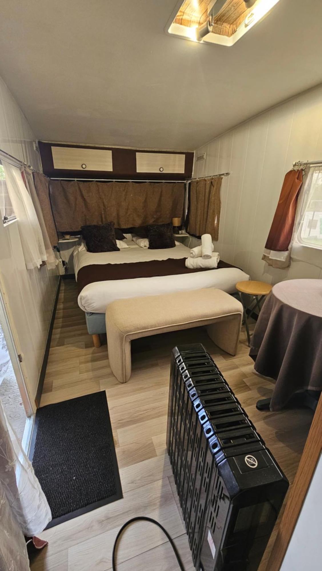Saint-Barthélemy-de-Vals Esprit Etape Bed & Breakfast エクステリア 写真
